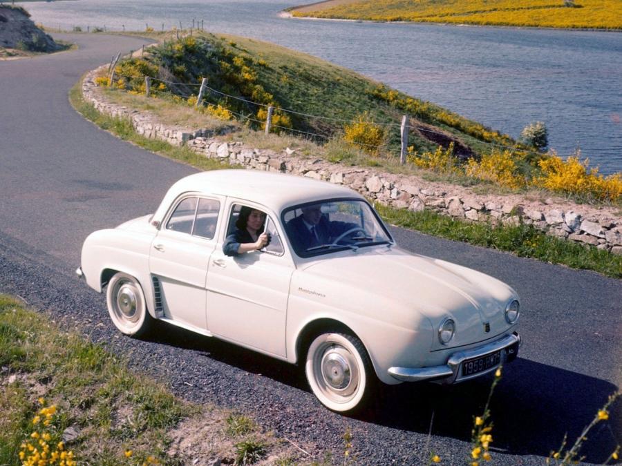  Renault Dauphine 1956 года  (фото 21 из 26)